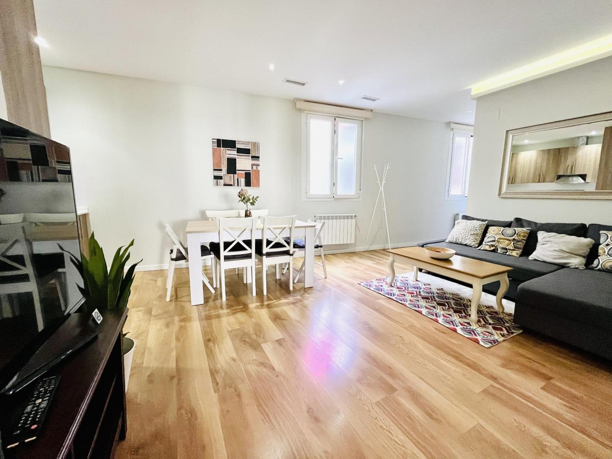 Dplace To Be - Luxury Apartment In Historic Center マドリード 部屋 写真