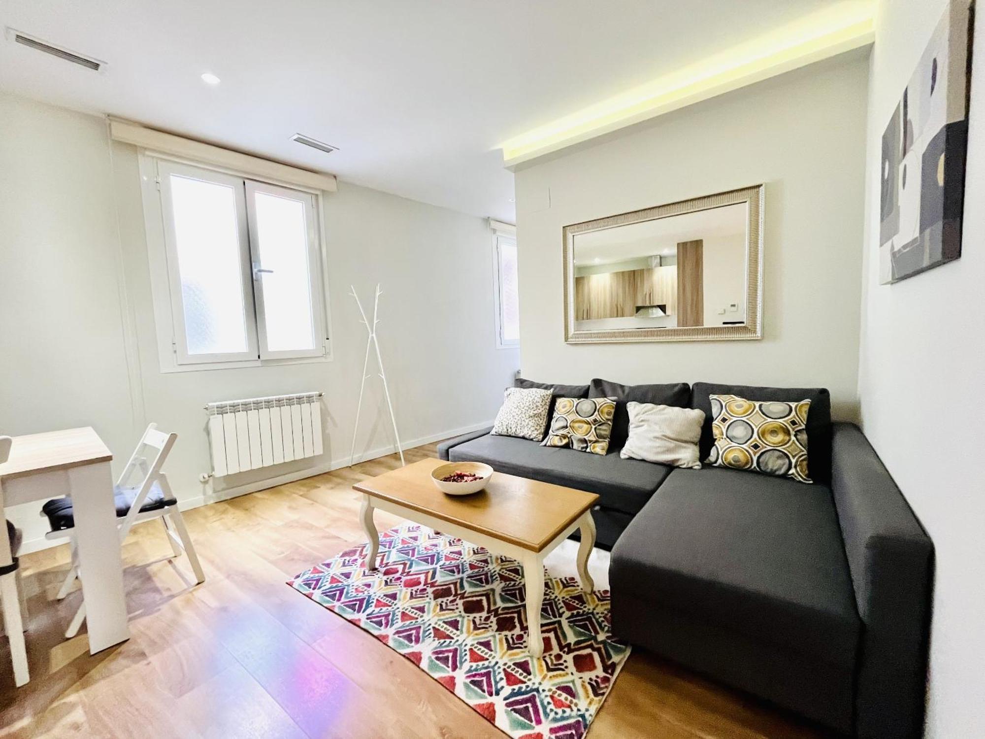 Dplace To Be - Luxury Apartment In Historic Center マドリード 部屋 写真